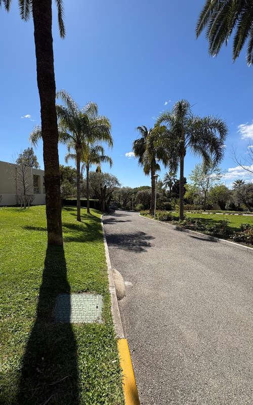 Accès résidence Eden Park à Juan-Les-Pins secteur Badine